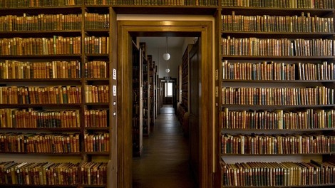 Ist das noch eine Bücherei oder die Agora der Zukunft?