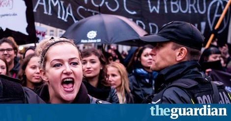 Der "Schwarze Protest" zeigt erste Erfolge