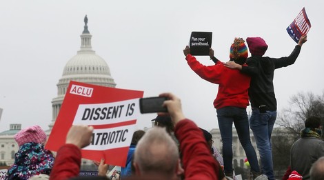 Nach zwei Wochen Wahnsinn — über den Widerstand in der Welt unter Trump