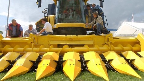 Landwirte, die ihre Traktoren hacken: Über die Machtverschiebung im Agrarsektor