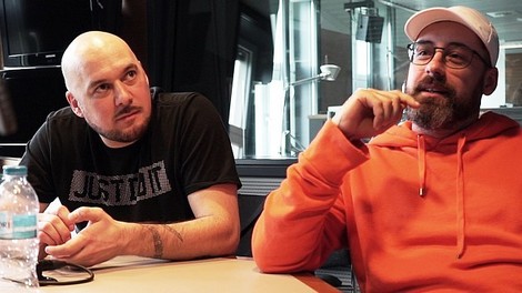 Böse Rapper artig beisammen: Kool Savas und Sido beim Deutschlandfunk