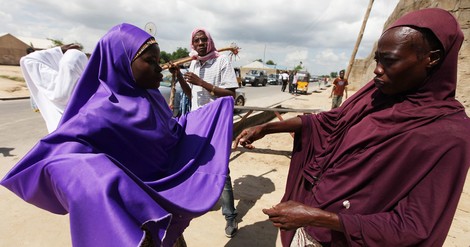 Wie nigerianische Frauen  Boko Haram bekämpfen