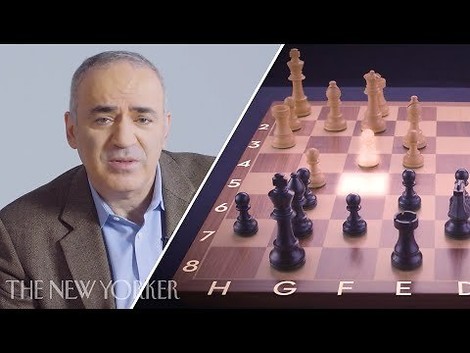 Kasparow erklärt vier legendäre Züge