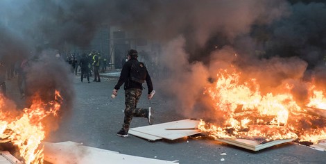 Der Aufstand der Gelbwesten am Scheideweg – Ein Weg ins Offene oder in die Desintegration?