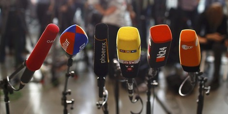 Transparenzdebatte: Ein Berliner Journalist will Auskunft über Hintergrundgespräche