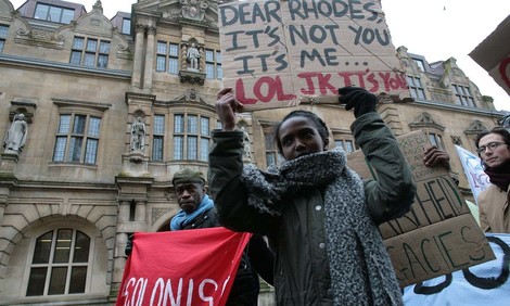 #RhodesMustFall: Ein Hashtag, eine Statue, ein historisches Verbrechen