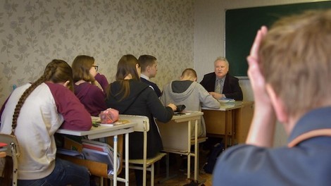 Minsk - eine geheime Schule trotzt dem Regime.