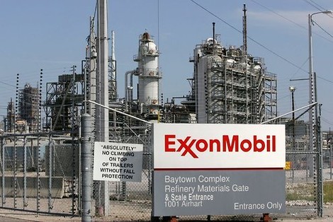 Täuscht Exxon Mobile seine Investoren über die Folgen des Klimawandels? 