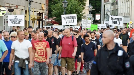 Was hilft gegen AfD-Wähler? Integrationspolitik für Deutsche.