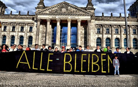 Kennenlernen statt Rückführung - Das WELCOME CAFÉ in den Kammerspielen