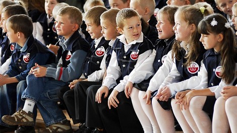 Schulreform in Polen: Die Auseinandersetzung mit dem Holocaust wird vom Lehrplan gestrichen