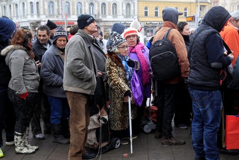 Armut in Ungarn: Orbáns moderne Sklaverei