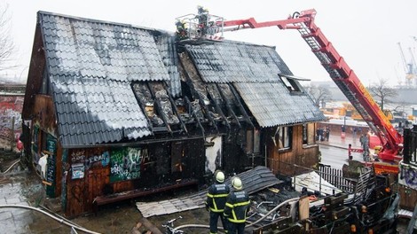 Brand im "Pudel": Spekulationen ohne Ende