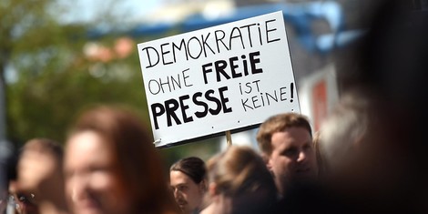 Datenhehlerei nun doch keine Gefahr für die Pressefreiheit?