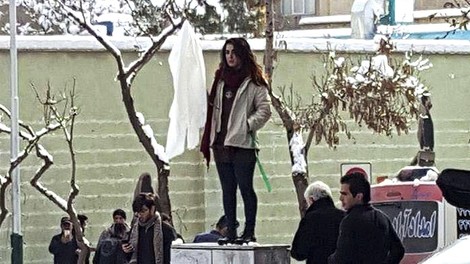 Wie die Regierung der USA den iranischen Feminismus missbraucht
