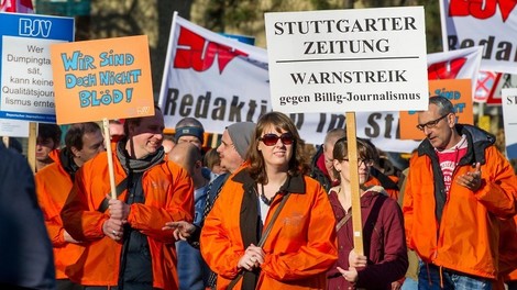 Prekärer Job: Was passiert, wenn JournalistInnen sich den Beruf nicht mehr "leisten" können?  