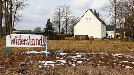 Deutsche Willkommenskultur 2016: 347 Anschläge, 40 Verletzte