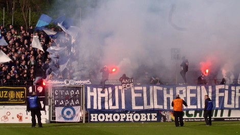 Fußball radikal - ein linker Verein und seine Gegner