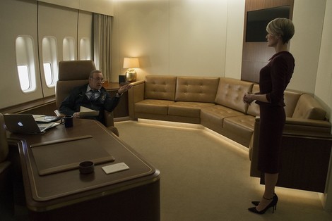 Die Stilettos von Claire Underwood - die Ironie der Macht in "House of Cards"