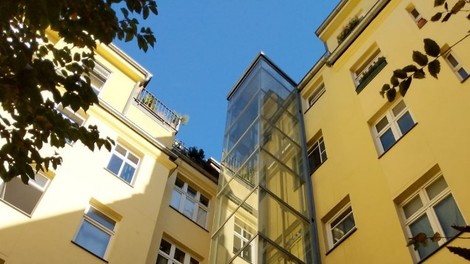 Verkaufe sonnige 2-Zimmer-Wohnung in Friedrichshain 