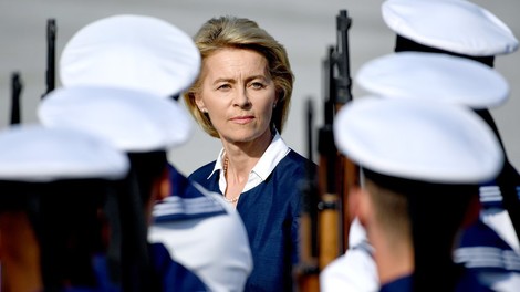 Bei der Truppe umstritten, bei Europas Staatschefs respektiert: Ursula von der Leyen