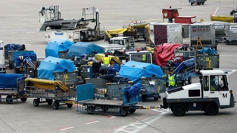 Wie es an modernen Flughäfen zugehen kann, am Beispiel von Tegel