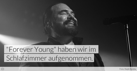 Jan Müller von Tocotronic interviewt Marian Gold von Alphaville