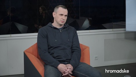 "Ich habe nicht einen Tag im Gefängnis verloren" – Oleg Sentsov spricht frei (und verurteilt)