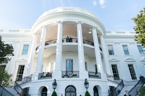„Making Federal Buildings Beautiful Again“ oder wie Trump moderne Architektur dissen will