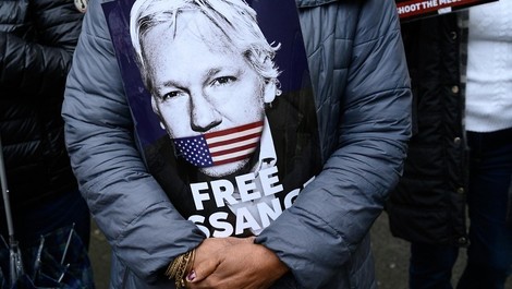 Julian Assange vor Gericht: Dieser Podcast erklärt, um was es wirklich geht