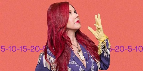 Kate Pierson: Lieblingssongs im Fünfjahres-Takt