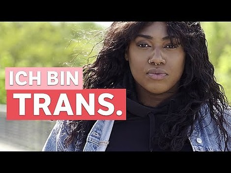 Berliner trans Frau: "Sie wollten einen harten Rapper-Sohn, aber ich habe mich wie Beyoncé gefühlt"