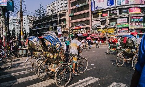 Kleine Schritte: Bangladesh erwägt, Kohlestrom zu vermindern - für Erdgas