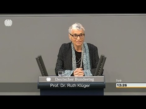 Gestern & Heute: Ein kleines Dossier zum Tod der großen Ruth Klüger