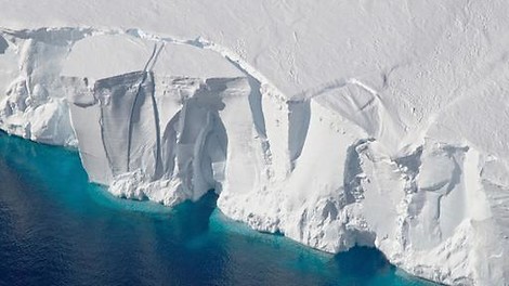 Westantarktis: Gigantischer Eisberg bricht ab