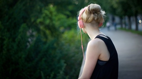 Musik und binaurale Klänge gegen Angststörungen
