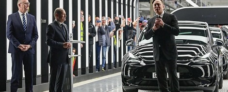 Das "neue Öl": Elon Musks Kriegserklärung