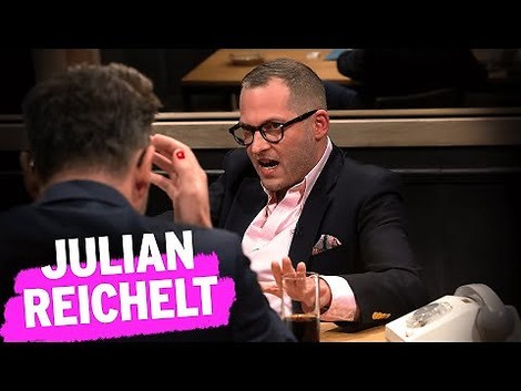Krömer vs. Reichelt: Wenn Populisten Populisten interviewen
